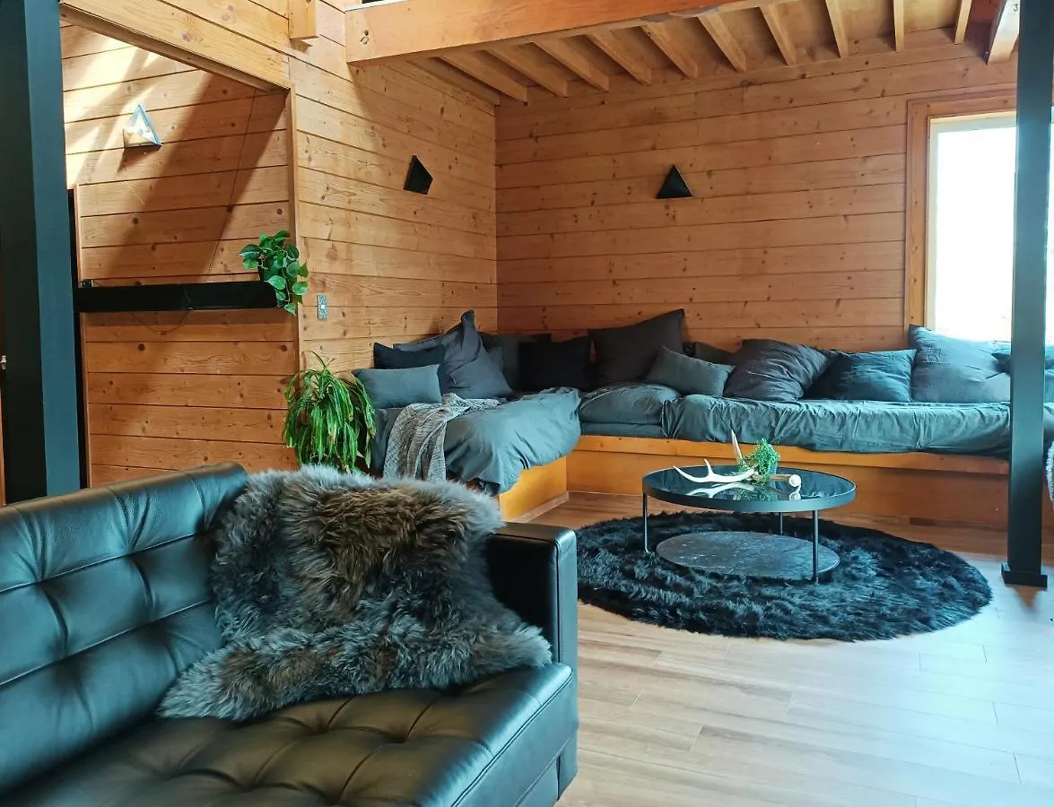 Hooting Owl Private Ski Chalet Niseko Japón