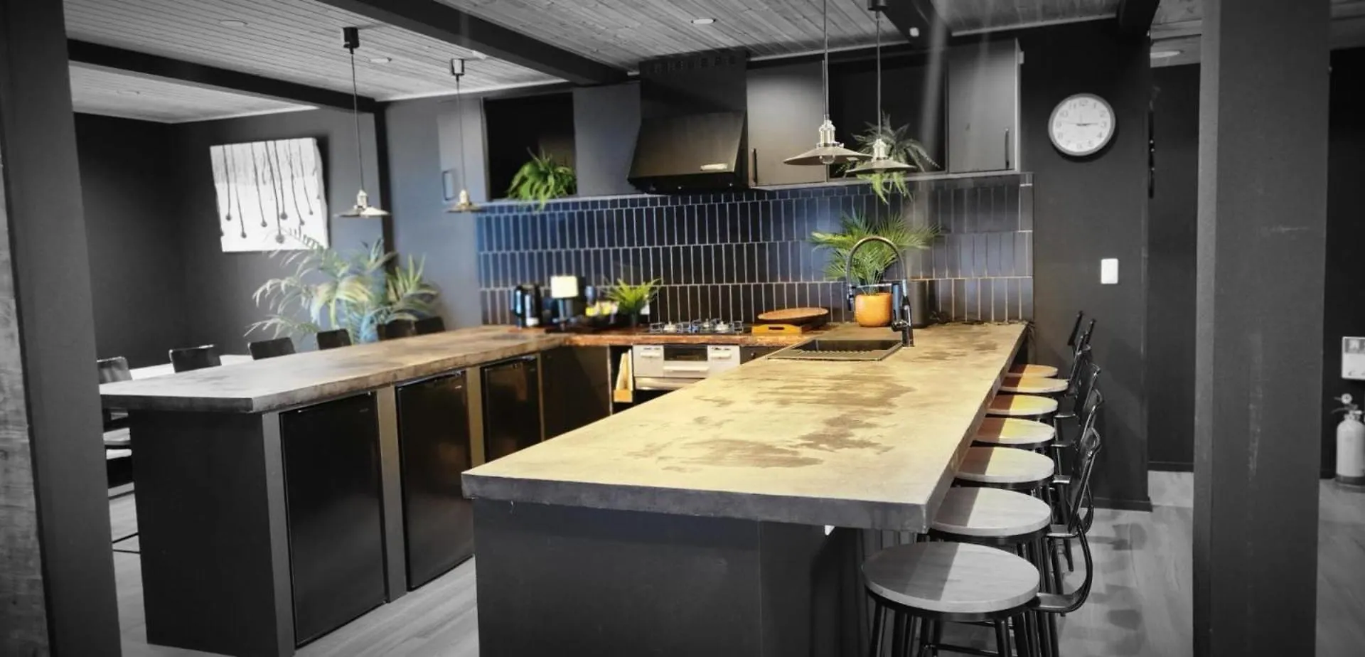 Hooting Owl Private Ski Chalet Niseko Orman Evi